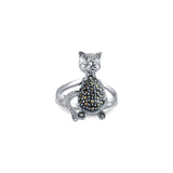 The Quirky Catty Ring