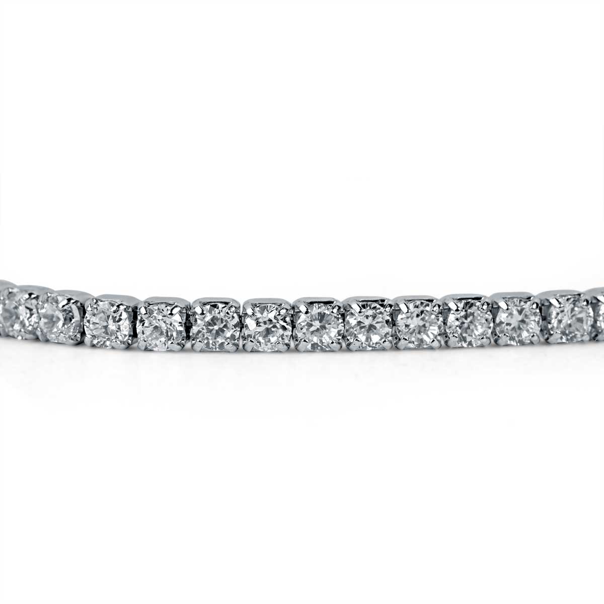 Discover the elegance of our White Desire Sterling Silver Bracelet for Women. Crafted with fine sterling silver and a rhodium finish, this bracelet showcases stunning zirconia stones that add a glamorous touch to any outfit. Perfect for adding a touch of sophistication to your everyday look.