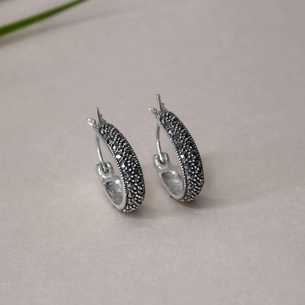 Vintage silver hoop earrings for women