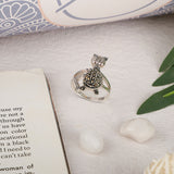 The Quirky Catty Ring